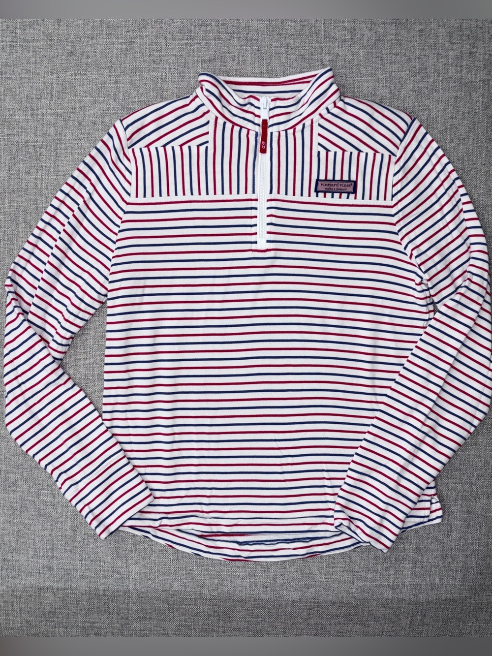 Vineyard Vines youth large (14) EUC